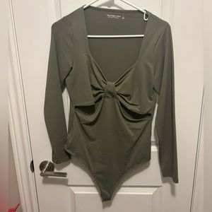 Abercrombie L Army Green bodysuit BNWOT